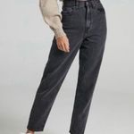 Levi's Levi’s Premium High Loose Taper black denim jeans women’s size 24 Photo 0