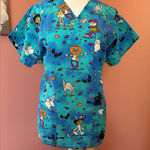 Vintage 90s cartoon Halloween scrub top with ghost, bats, witches and pumpkins S Blue Photo 0