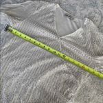 Grace Karin NWOT
Womens Sequn Tops 3/4 Sleeve White and Silver Sequins size M Photo 5