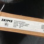 SKIMS Fits Everybody T-Shirt 2X Photo 2