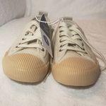 Universal Threads Women's Grace Sneakers - Universal Thread Photo 6