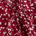 Romwe Ditsy Floral Tie Crop Top Photo 2