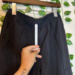 Lululemon  size 6 sweatpants/joggers black relaxed fit athletic women’s Photo 3