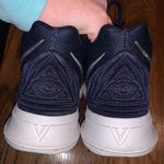 Nike Kyrie 5 Shoes Photo 3