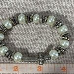 Cross Stretch Bracelet with Rhinestones Photo 3
