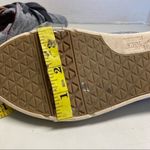 Toms Tennis Shoes Gray, Size 7, Red plaid inside, lace up Photo 3