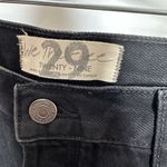 We The Free NWOT  Maggie Mid-Rise Cropped Distressed Jeans Women Black SZ 29 Photo 3