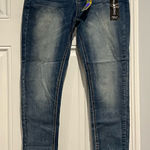 Venus NWT!  Smooth Fit No Gap High Rise Medium Wash Skinny Jeans - size 10 Photo 0
