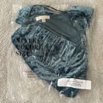VICI  | Dina Velvet Puff Sleeve Top Photo 5