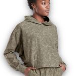 Athleta  Cropped Hoodie Sweatshirt Green Camo Oversize Fit Size XS Photo 0