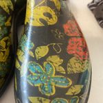 Sloggers  Garden Rain Shoe Slip-On Clog Outdoor Comfort Black Floral Women’s Sz 8 Photo 1
