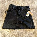 brand new with tags jean skirt. perfect for fall! i love it Black Photo 0