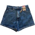 Levi’s LEVIS High Waisted Denim Mom Shorts Size 29 NEW Photo 0