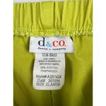 Women’s D&Co XL Pea Green Capri Pants w/ Bow Details Photo 3