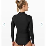 Lululemon  Waterside UVP Long-Sleeve Photo 4
