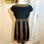 Nanette Lepore Silk Gold Metallic Embroidered Key Hole Neck Occasion Dress Sz 6 Photo 5