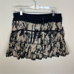 Lululemon Pace Setter Skirt 2-way Stretch in Great Granite Black Mojave Photo 6