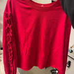 Soprano  red cropped blouse with ruffle detail Photo 0