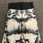Ultracor Leggings  Black and white size xs Photo 4