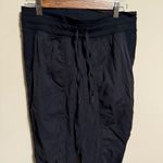 Lululemon Dance Studio Mid-Rise Jogger in Black- Size 8 Photo 3