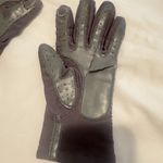 Isotoner  Vintage Gloves Womens One Size Fits All Beige Gray Driving Photo 3