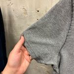 Abercrombie & Fitch Vintage Y2K Muscle Gray Distressed Embroidered Logo Tee M Photo 4