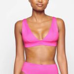 SKIMS Taffy Bikini Set Photo 3