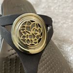 Crocs  Brown‎ Gold Sanrah Flip Flops Thongs Sandals Wedge Size 7 Photo 9