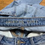 American Eagle  Mom Jeans Womens Size‎ 4 Short Ripped Distressed Light Wash Denim Photo 5