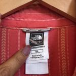 The North Face  coral 3/4 sleeve‎ button down top Photo 4