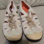 Rockport Cream and Tan Athletic Shoes with Saddle Accent Size 7.5 Photo 0