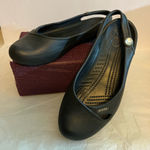 Crocs ‎ 7W SLIP ON BLACK SLINGBACK BALLET FLAT WITH GEM. ROUND TOE PREOWNED Photo 0