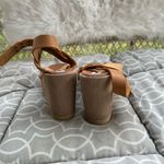 Steve Madden Genesis tan wedge sandal size 7.5 Photo 3