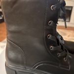 Aquatalia AQUACOLLEGE PIPPA NWT Waterproof Combat Boots with Side Zipper and Laces Size 10 Photo 2