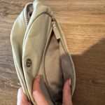 Lululemon pouch Photo 2