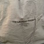 The Laundry Room NWT  Marilyn Monroe Tote Bag Grey Photo 3