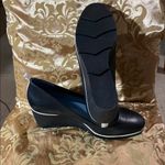 Elegant Black Women's Wedge Shoes Size 11 Photo 3