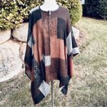 Apt. 9  Color-block Poncho Photo 1