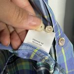 Peter Millar  Women's Medium Pull Tab Sleeves Plaid Blouse Button Front Stretch Photo 4