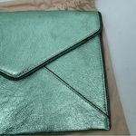 Rebecca Minkoff Leo Clutch clutch in mint green metallic leather Photo 1