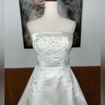 Gorgeous Vintage 90s Exclusive Bridals 2 Tone Wedding Gown! White Size 10 Photo 3