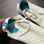 Native Women’s 7 Cream Apollo Moc Sneakers Shoes Photo 2