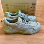 Vans  UltraRange Neo VR3 Shoe
Women 8.0 US Mens 6.5 US Photo 8