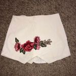 Amazing Lace White Floral Skort Photo 0
