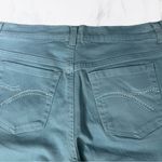 Gloria Vanderbilt  Cropped Jeans Capri Turquoise Sz 12 Photo 7