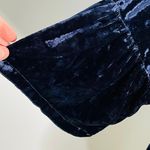 Bobeau Flutter Sleeve Velvet Top -Navy- Size Small- NWT Photo 3