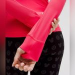 Disney Lululemon NWT Define Nulu  Jacket Full Zip Lip Gloss Color Size 6 Photo 9