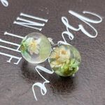 Handcrafted Dried Daisy Pressed Flower Earring Studs White Photo 2