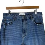 Abercrombie & Fitch  90s Slim Straight High Rise Jeans Womens 14 Medium Wash Photo 1