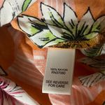 Est. 1946 Women’s Small Floral Blouse  Photo 5